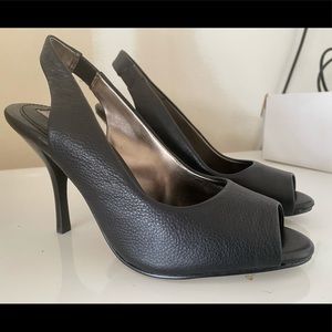 Sz 5.5 BR Black Leather Sling Back Peep Toe Pumps